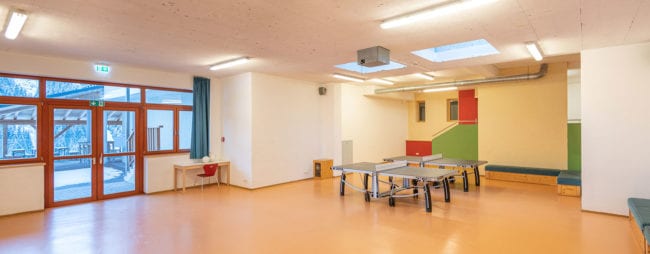 Multifunktionshalle im Jugendhotel Saringgut, Wagrain, Salzburg